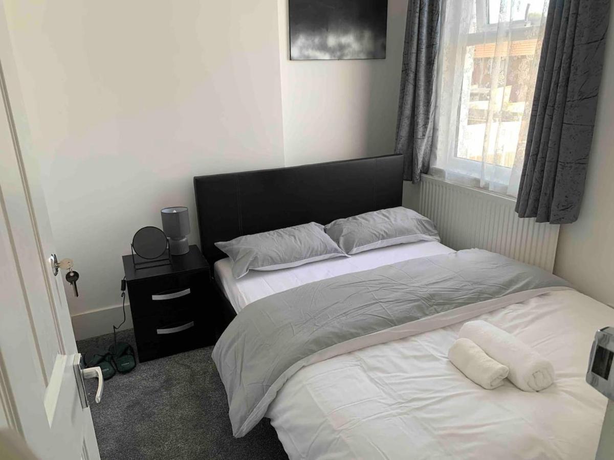 הוילה Norwood L A Place Croydon, London מראה חיצוני תמונה